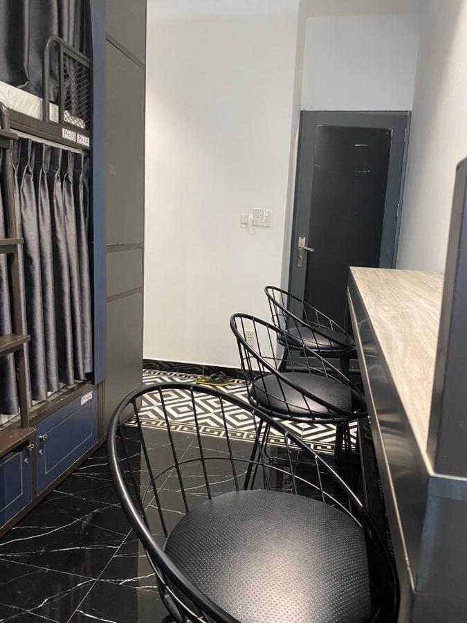 Homstay 1106 Quang Trung * TP. Hồ Chí Minh